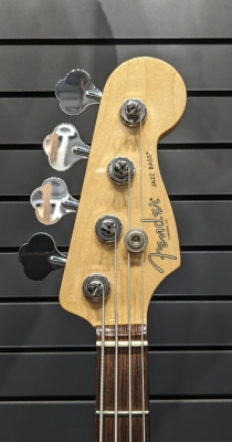 Fender AM Pro Jazz Bass, Rosewood Fingerboard - 3-Colour Sunburst 3